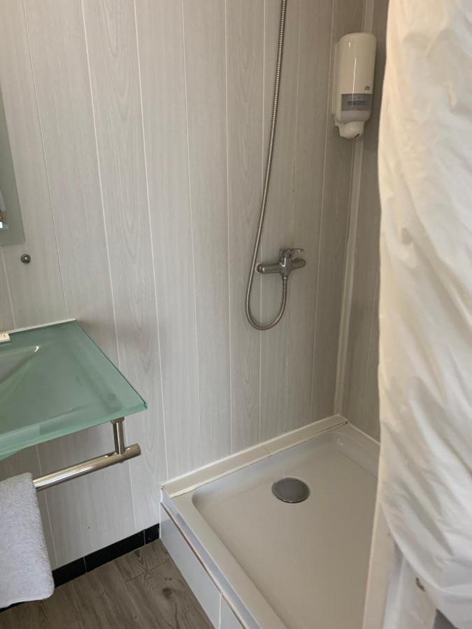 Hotel Le Canetois מראה חיצוני תמונה