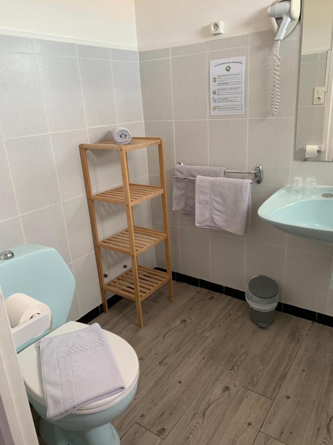 Hotel Le Canetois מראה חיצוני תמונה
