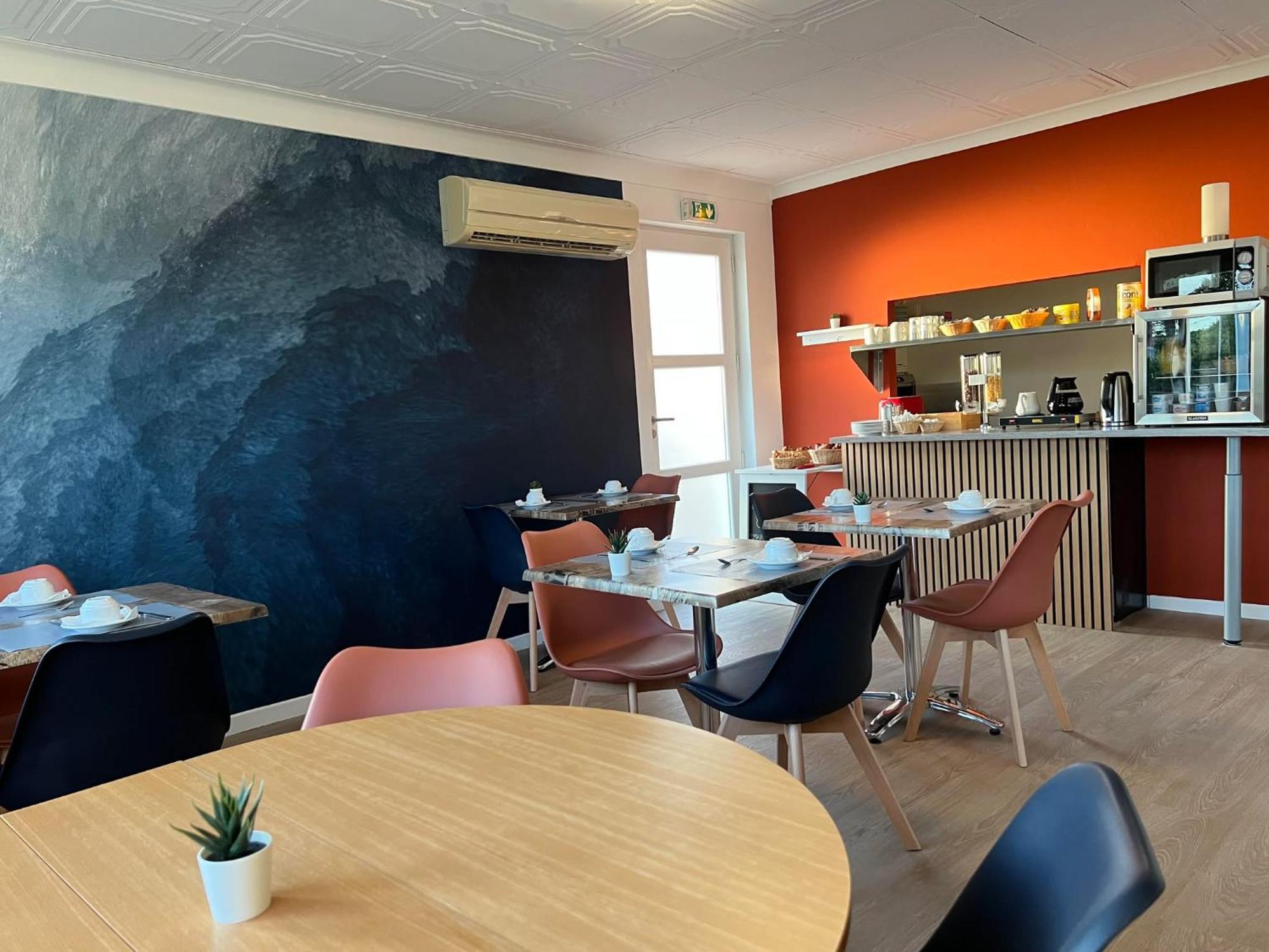 Hotel Le Canetois מראה חיצוני תמונה